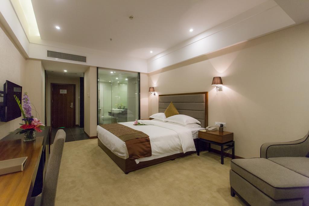 โกลเดน ปาล์ม โฮเต็ล Hotel จูไห่ ภายนอก รูปภาพ