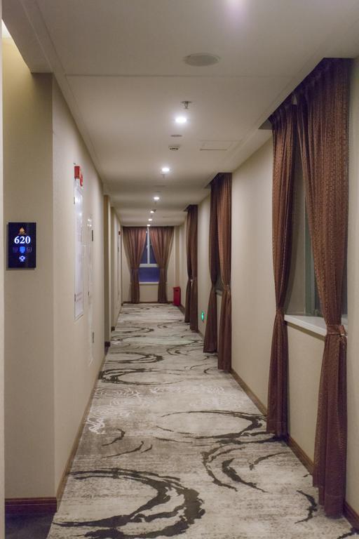 โกลเดน ปาล์ม โฮเต็ล Hotel จูไห่ ภายนอก รูปภาพ